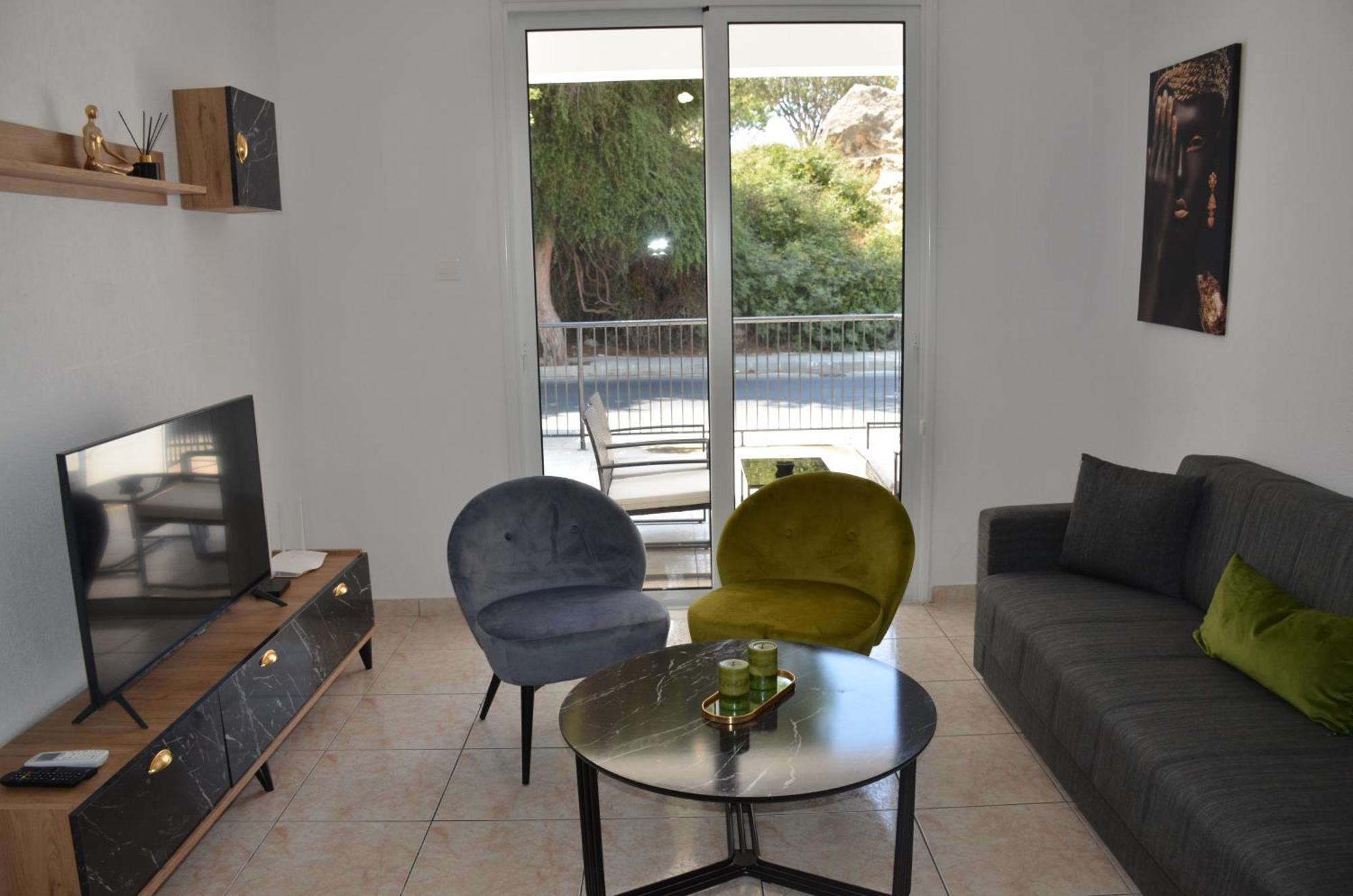 Laertis Apartments - By Imh Travel & Tours Paphos Exteriér fotografie