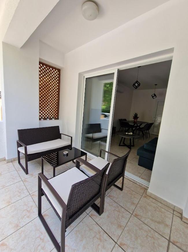 Laertis Apartments - By Imh Travel & Tours Paphos Exteriér fotografie